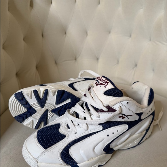 Vintage Reebok “Dad” Sneakers White And Blue. Old School Retro Casual. Women’s 7 - Picture 8 of 8